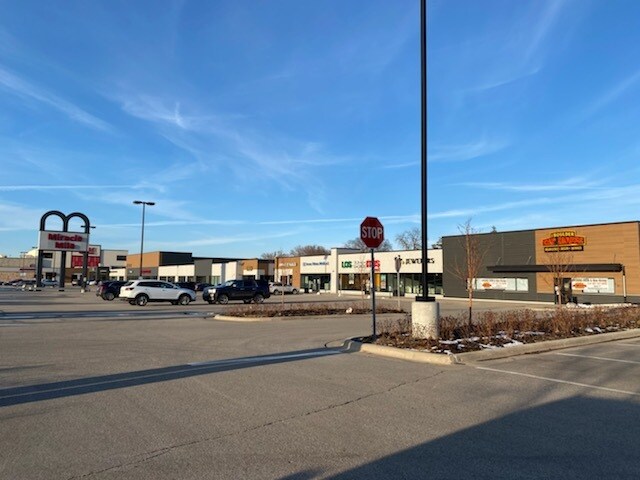 More Photos Of 115 16th Ave NW, Rochester Unknown For Lease