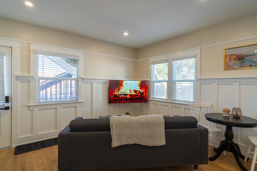 More Photos Of 2919 Ivy St, San Diego Apartments For Sale