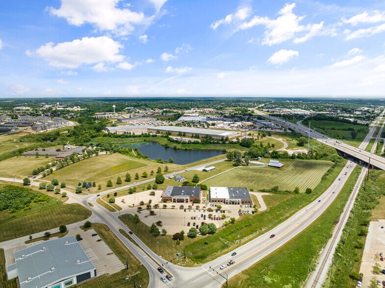 More Photos Of 2301 Jones Blvd, Coralville Office For Lease