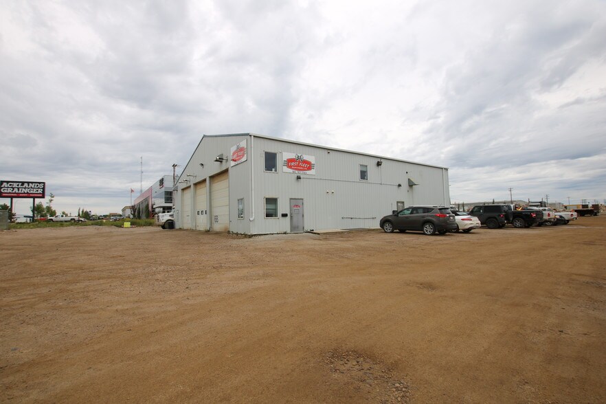 More Photos Of 260 MacKay Cres, Fort McMurray Industrial For Sale