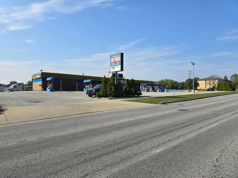 More Photos Of 7225 W 151st St, Orland Park Carwash For Sale