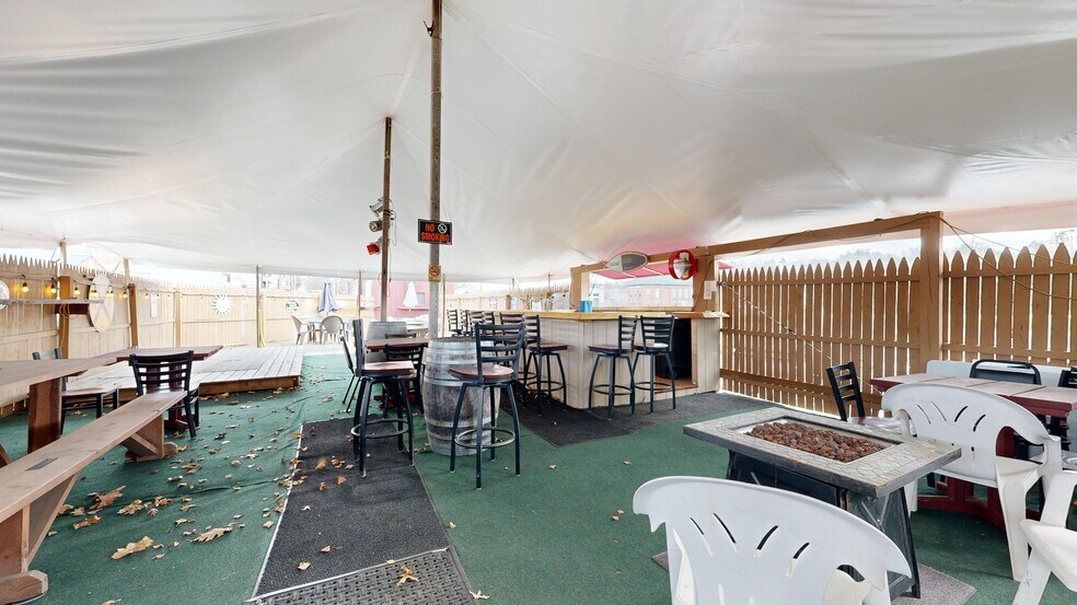 More Photos Of 695 Lisbon St, Lisbon Restaurant For Sale