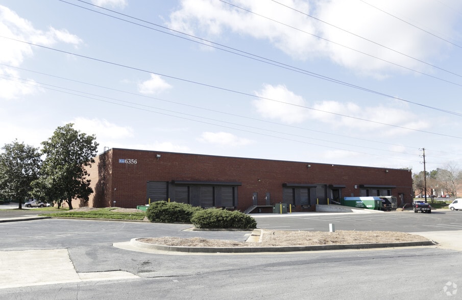 More Photos Of 6356 Corley Rd, Peachtree Corners Warehouse For Lease