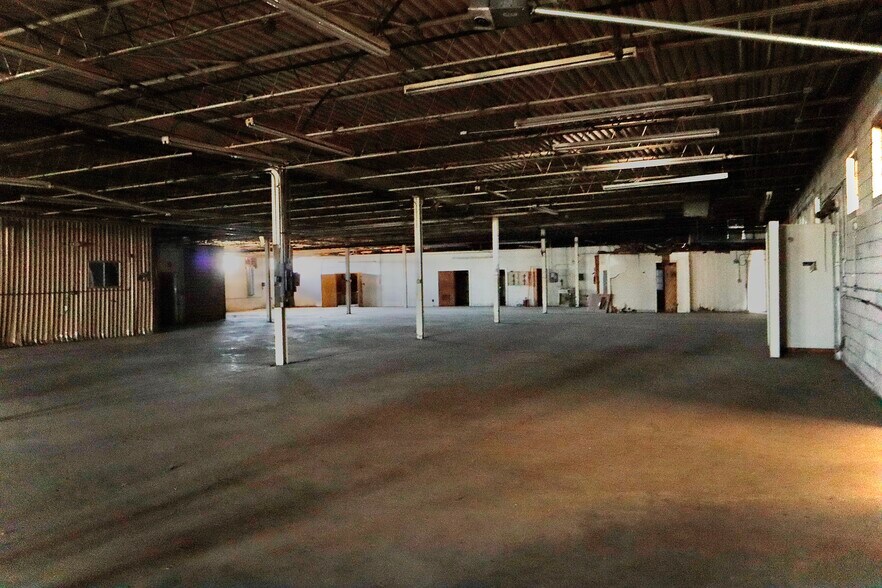 More Photos Of 908 N Beverly Dr, Wichita Falls Unknown For Lease