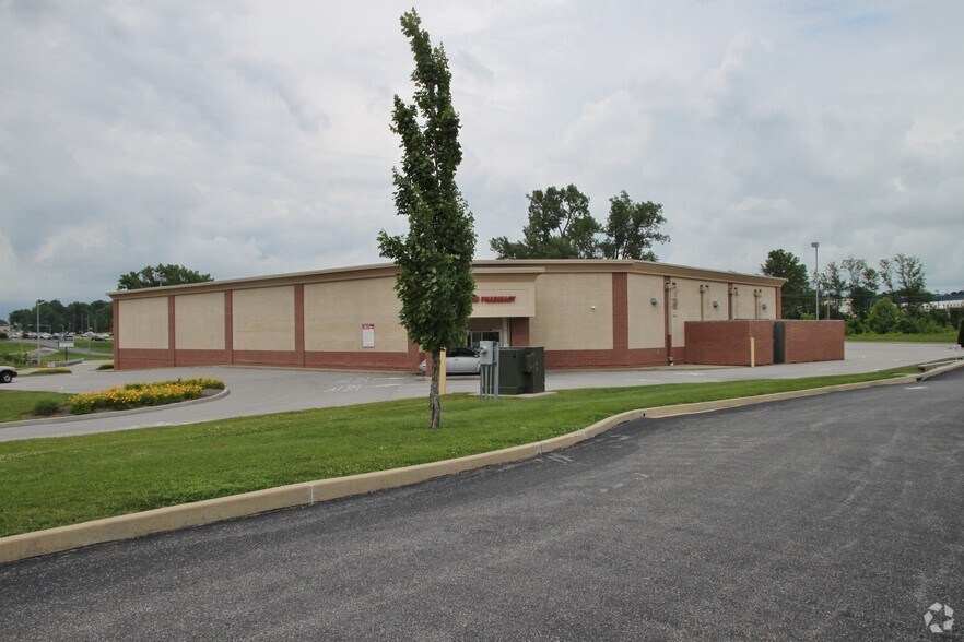 More Photos Of 100 Admiral Trost Dr, Columbia Drugstore For Sale