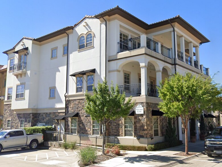More Photos Of 97 Village Ln, Colleyville Office For Lease