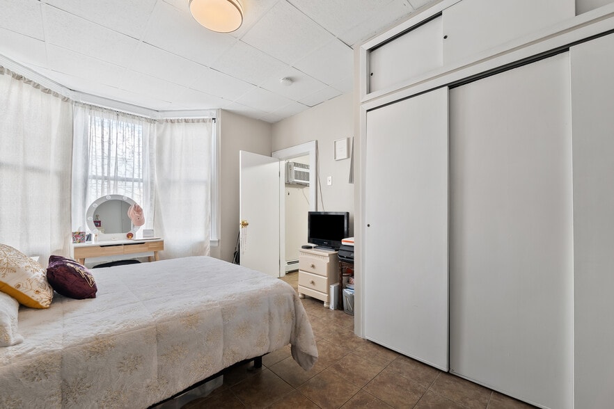 More Photos Of 179 Hackensack Plank Rd, Weehawken Multifamily For Sale