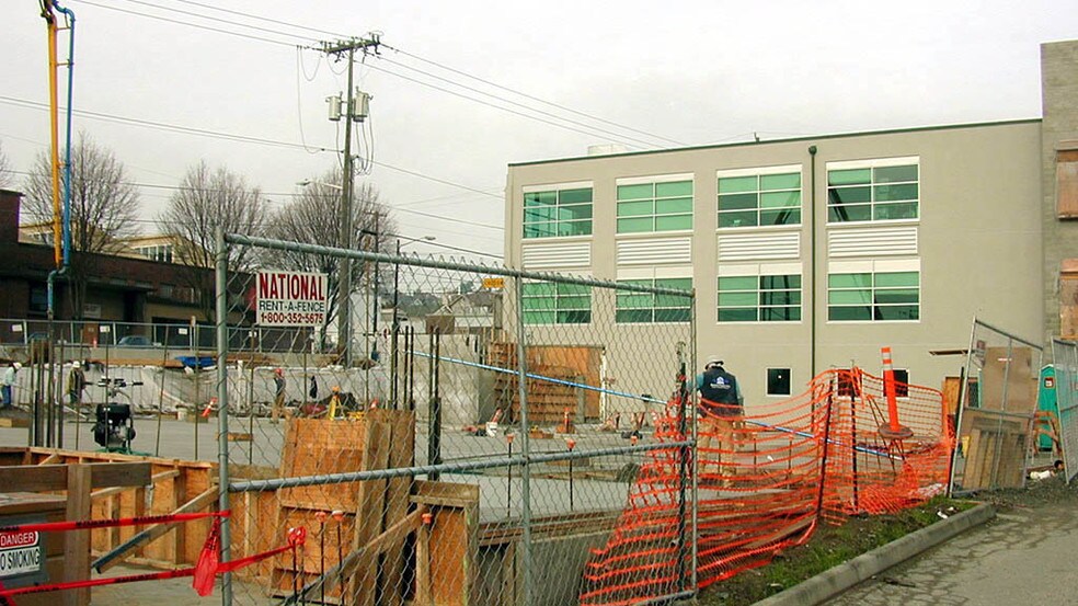 More Photos Of 3650-3670 Stone Way N, Seattle Office For Sale