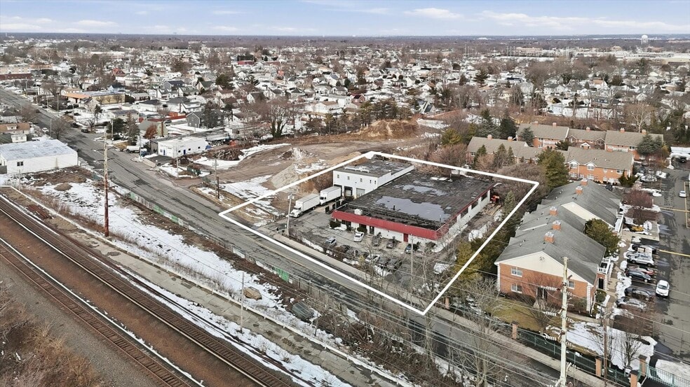 More Photos Of 1245 Marconi Blvd, Copiague Warehouse For Sale