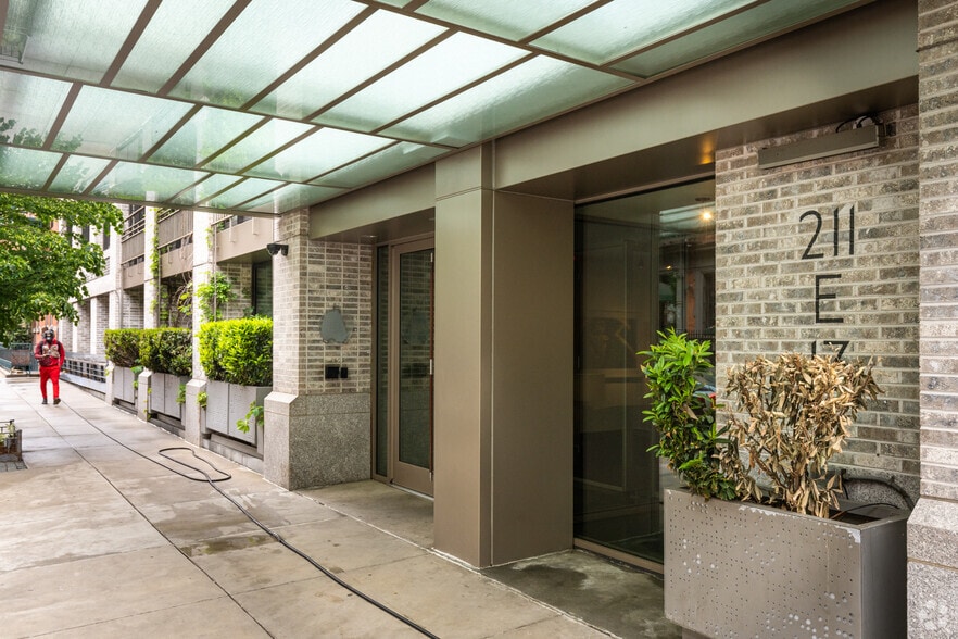 More Photos Of 208 E 14th St, New York Apartments For Sale