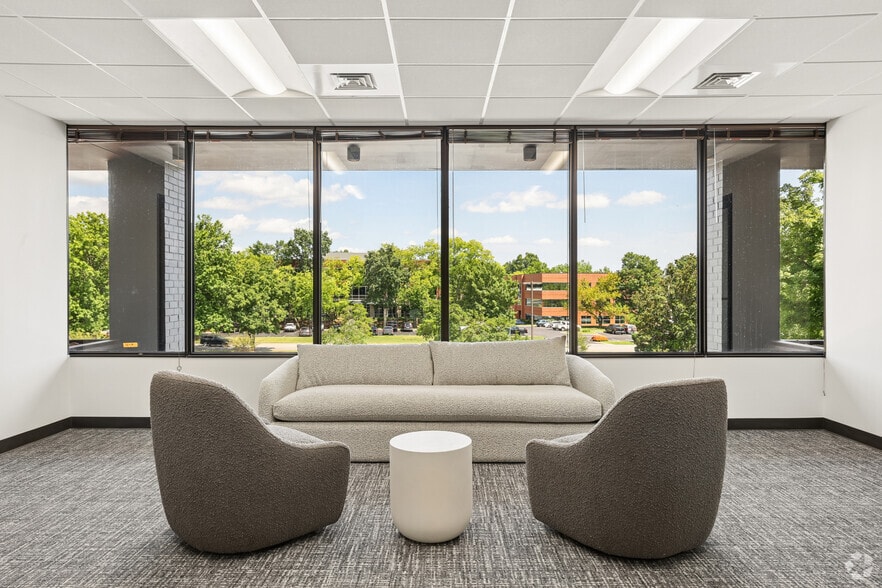 More Photos Of 111 Westwood Pl, Brentwood Office For Lease