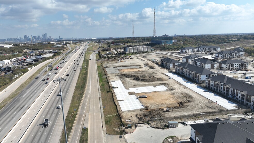 More Photos Of 3500 Dallas Fort Worth Tpke, Dallas General Retail For Sale