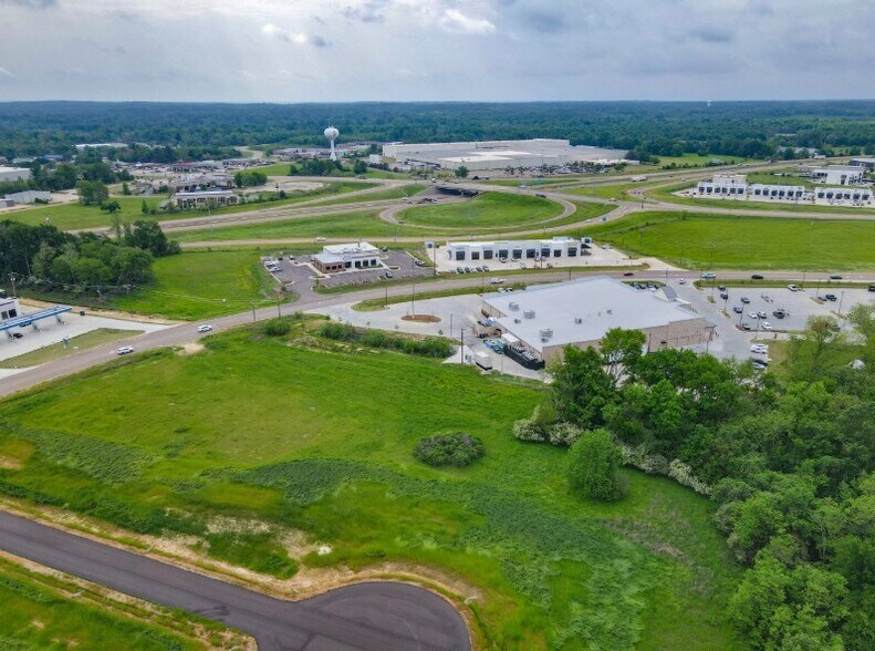 Primary Photo Of W/S of Calhoun Station Parkway, Madison Land For Sale