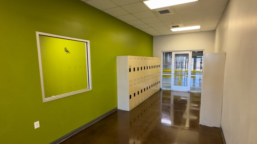 More Photos Of 465 Industrial Ave, Santa Teresa Manufacturing For Lease