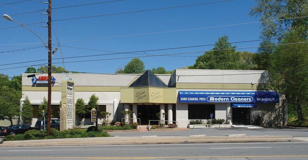 More Photos Of 3833 Roswell Rd NE, Atlanta Office For Lease