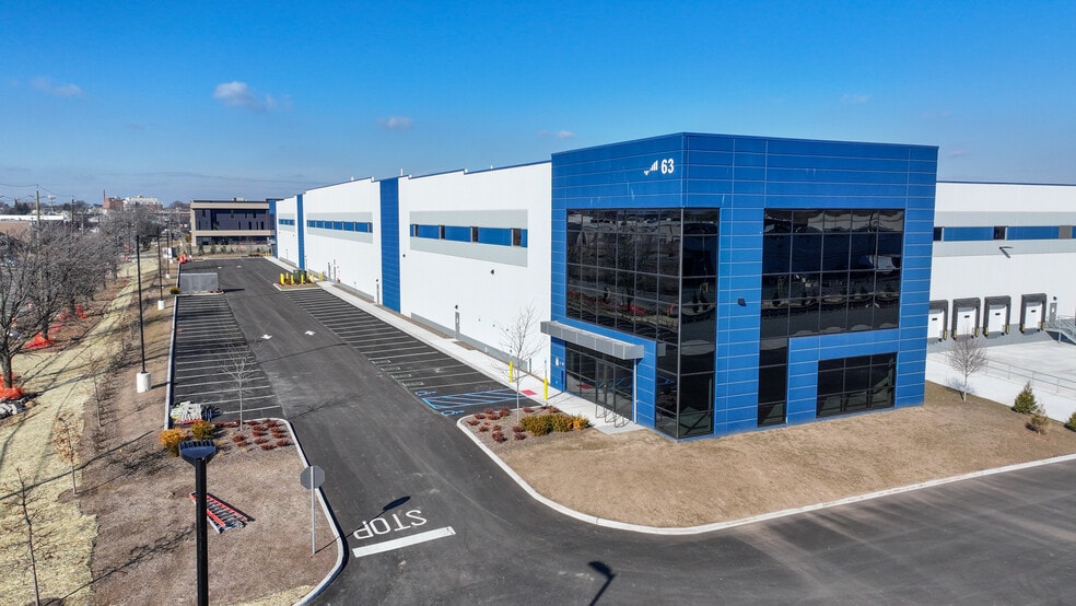 More Photos Of 63 Hook Rd, Bayonne Warehouse For Lease