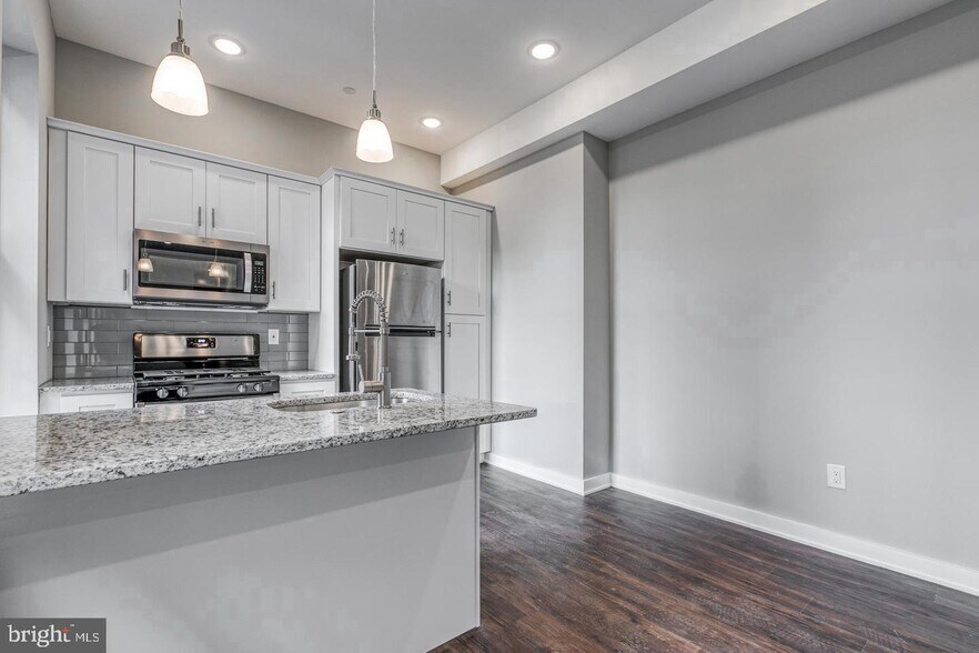More Photos Of 1316 S Broad St, Philadelphia Apartments For Sale