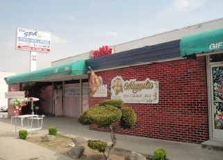 More Photos Of 122-130 E Foothill Blvd, Arcadia Freestanding For Lease