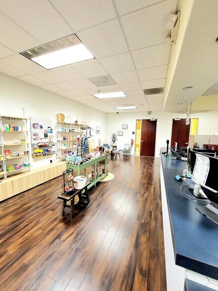More Photos Of 22 Odyssey, Irvine Medical For Lease
