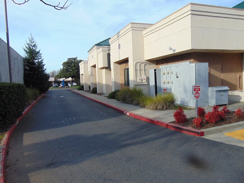 More Photos Of 670 Rio Lindo Ave, Chico Office For Sale