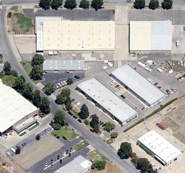Primary Photo Of 450 Grogan Ave, Merced Warehouse For Lease