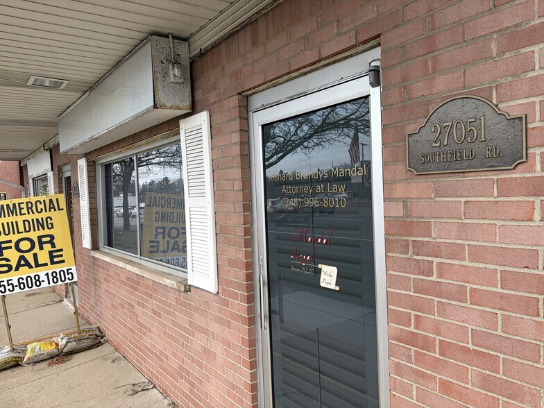 More Photos Of 27051 Southfield Rd, Lathrup Village Freestanding For Sale