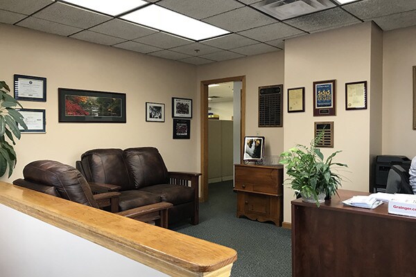 More Photos Of 1 Jackson St, Essex Junction Manufacturing For Lease