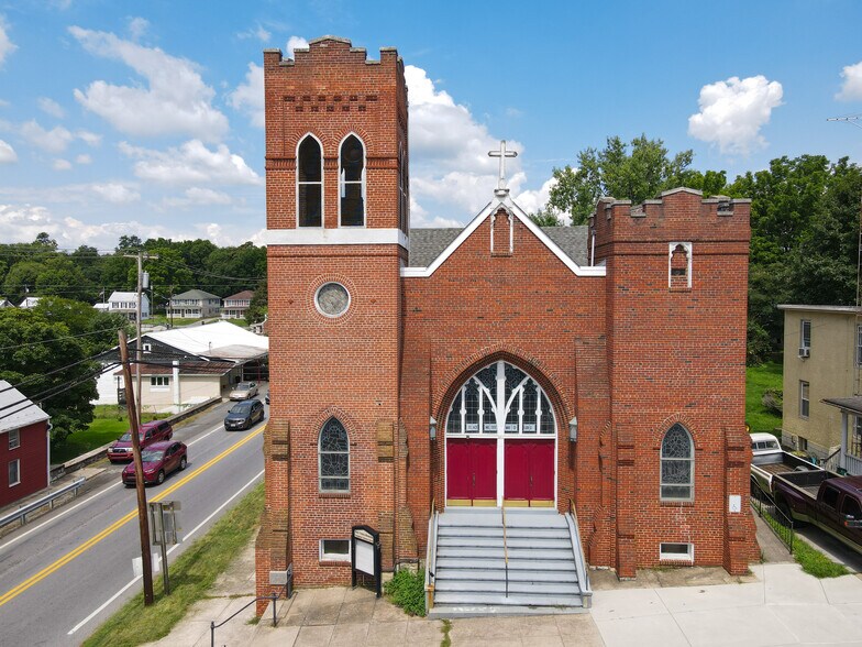 More Photos Of 201 E Main St, Sharpsburg Religious Facility For Sale