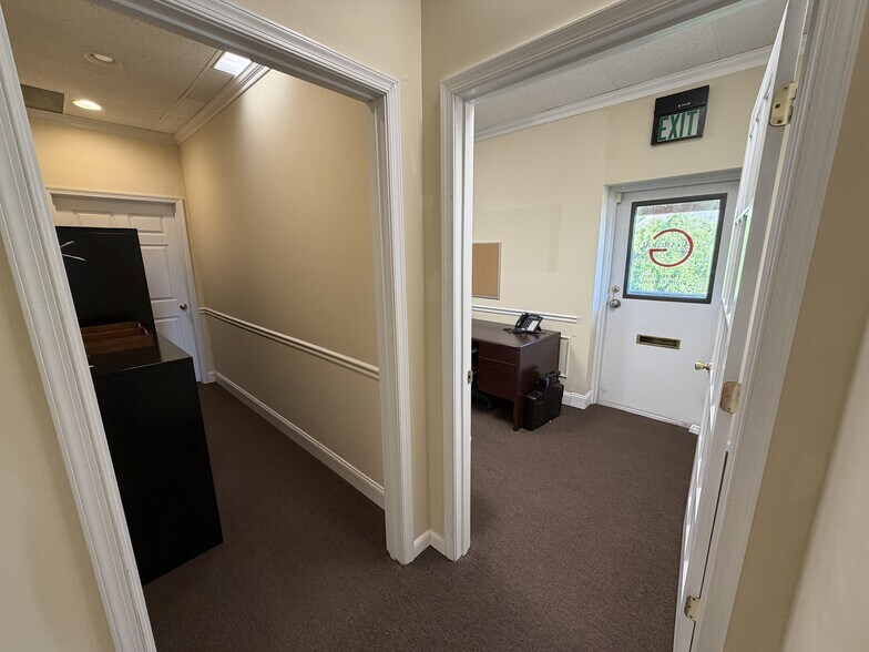 More Photos Of 303-309 S Main St, Bel Air Office For Lease