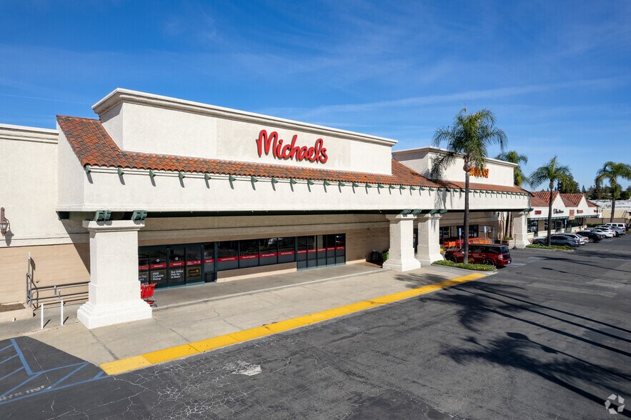 Primary Photo Of 1939-1965 Foothill Blvd, La Verne Unknown For Lease