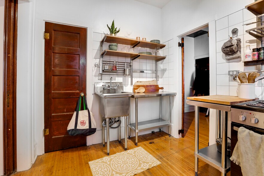 More Photos Of 1568 Vine St, Denver Apartments For Sale