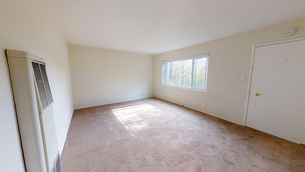 More Photos Of 3464 Champion St, Oakland Apartments For Sale