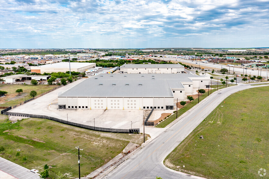 Primary Photo Of 1228 Cornerway Blvd, San Antonio Warehouse For Lease