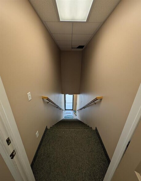 More Photos Of 1230-1256 Independence Ct, Washington Unknown For Lease