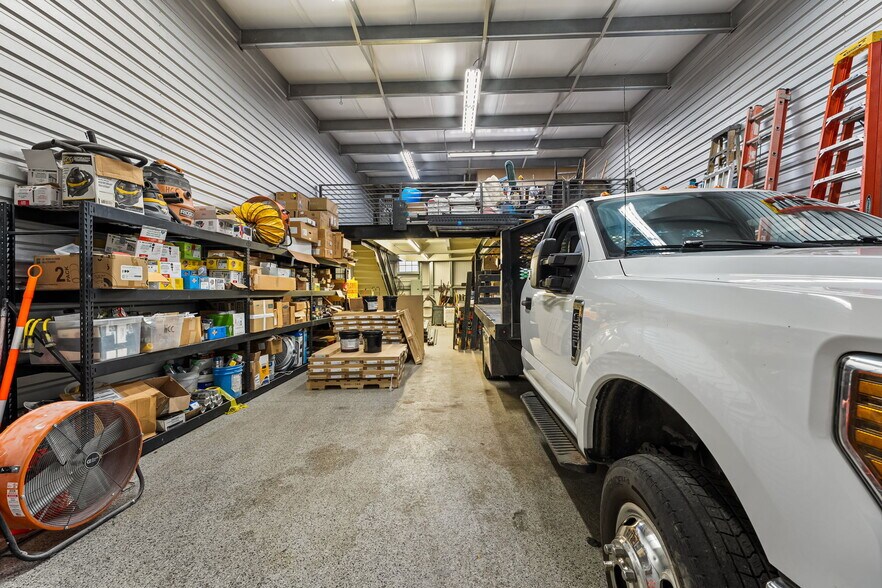 More Photos Of 9341 Commerce Center St, Highlands Ranch Warehouse For Sale