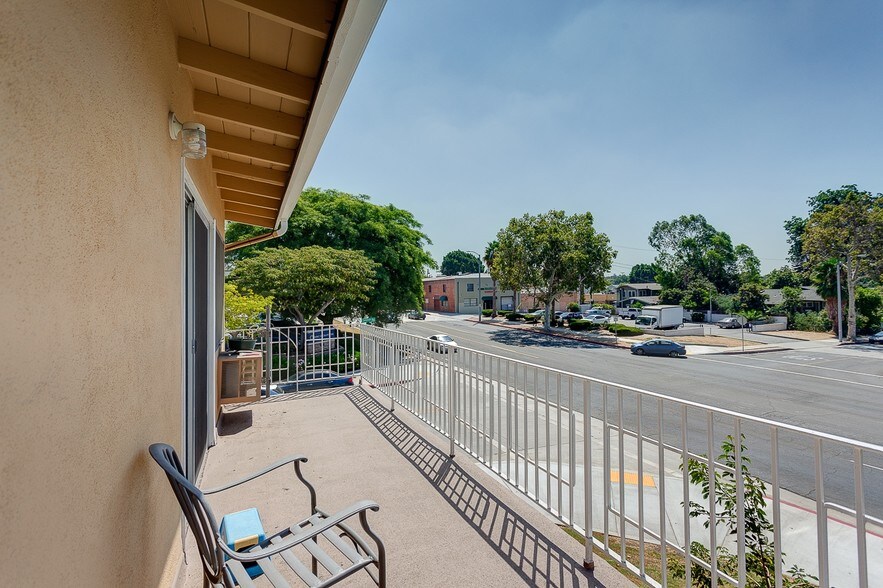 More Photos Of 7353 Comstock Ave, Whittier Apartments For Sale