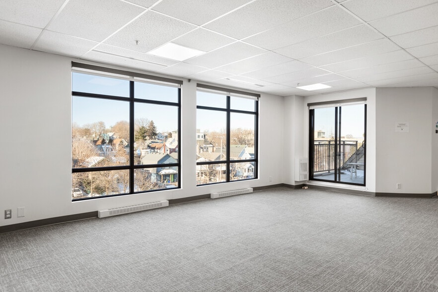 More Photos Of 80 Aberdeen St, Ottawa Office For Lease