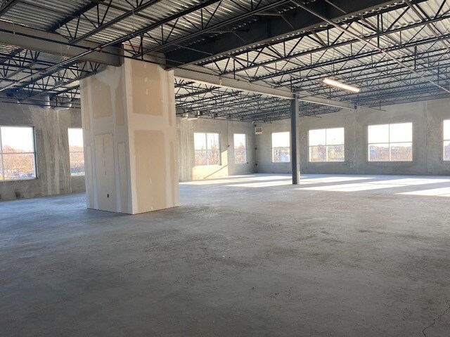 More Photos Of 4801 W Jefferson St, Philadelphia Flex For Lease