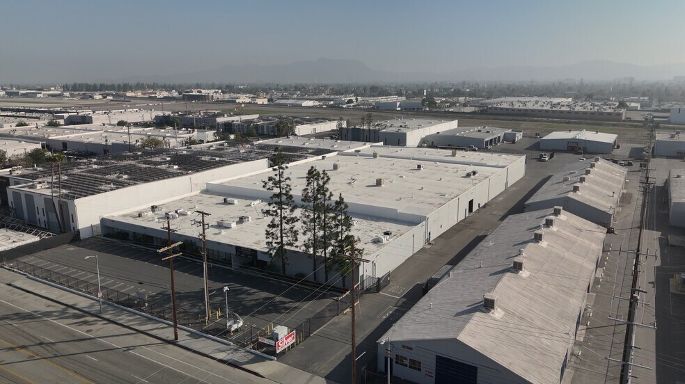 More Photos Of 11240 Sherman Way, Sun Valley Unknown For Lease