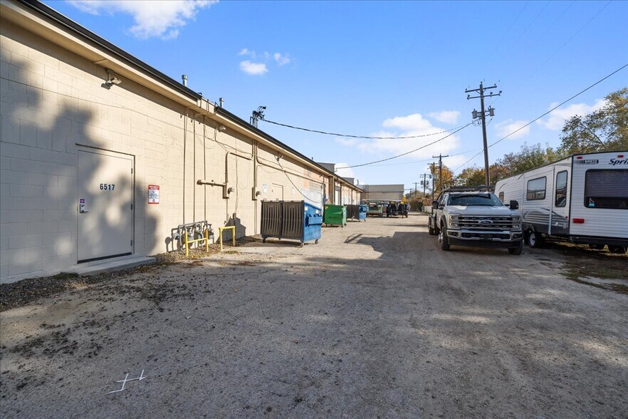 More Photos Of 6421-6517 W Ustick Rd, Boise Freestanding For Sale