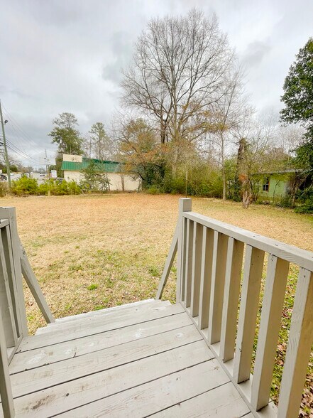 More Photos Of 5940 Hodges Dr, Columbus Office Residential For Sale