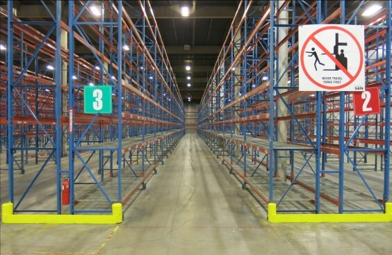 More Photos Of 7704 30th St SE, Calgary Warehouse For Lease