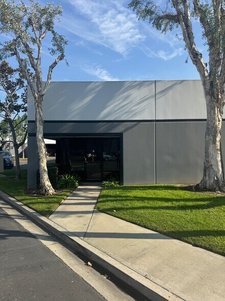 Primary Photo Of 12015 Slauson Ave, Santa Fe Springs Research And Development For Lease