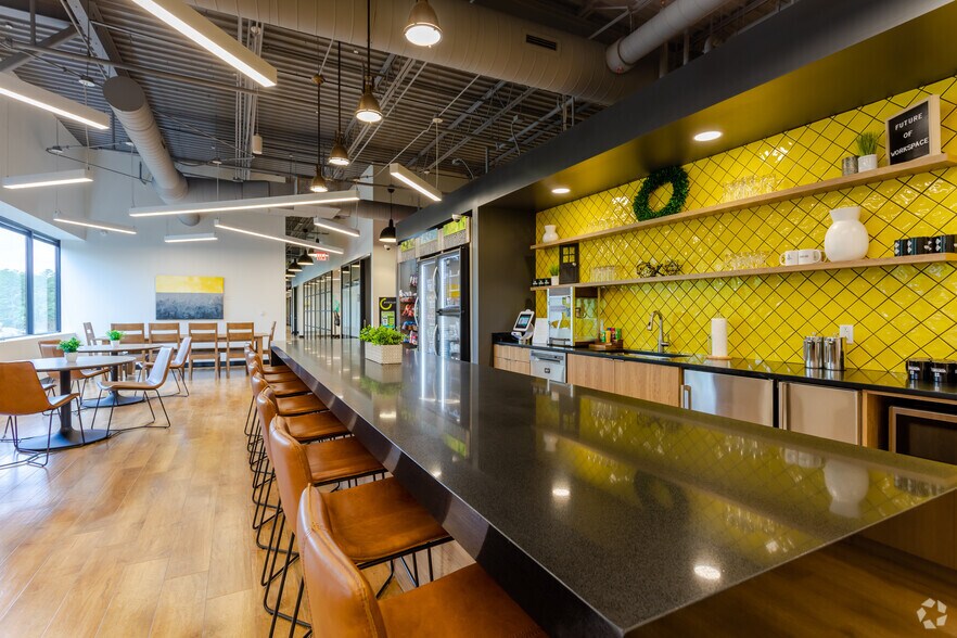 More Photos Of 600 Park Offices Dr, Durham Coworking Space