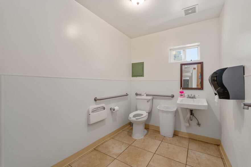 More Photos Of 37400 Falling Springs Rd, Yucaipa Religious Facility For Sale