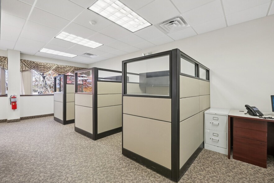 More Photos Of 401 Hamburg Turnpike, Wayne Medical For Sale