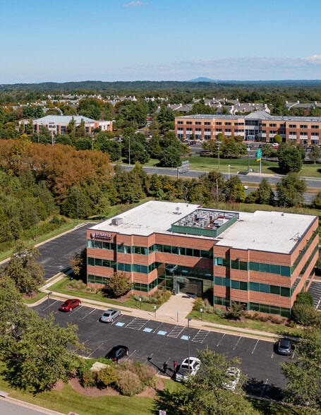 More Photos Of 45150 Russell Branch Pky, Ashburn Office For Sale