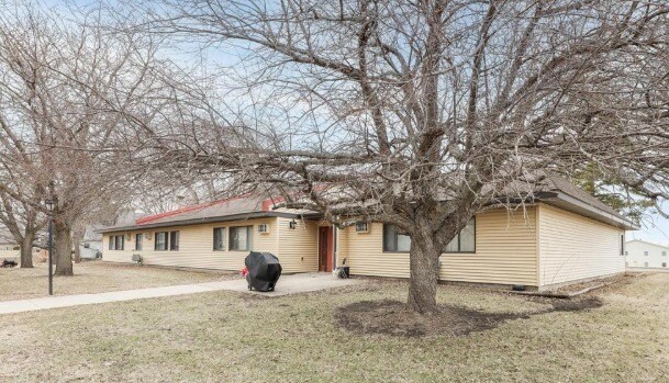 More Photos Of 315 E Main St, Cyrus Apartments For Sale