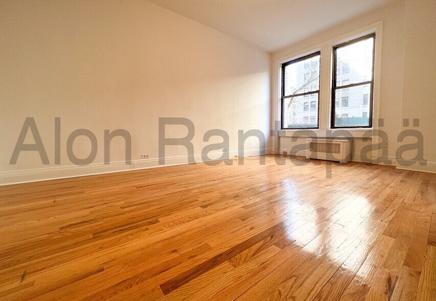 More Photos Of 680 West End Ave, New York Multifamily For Sale
