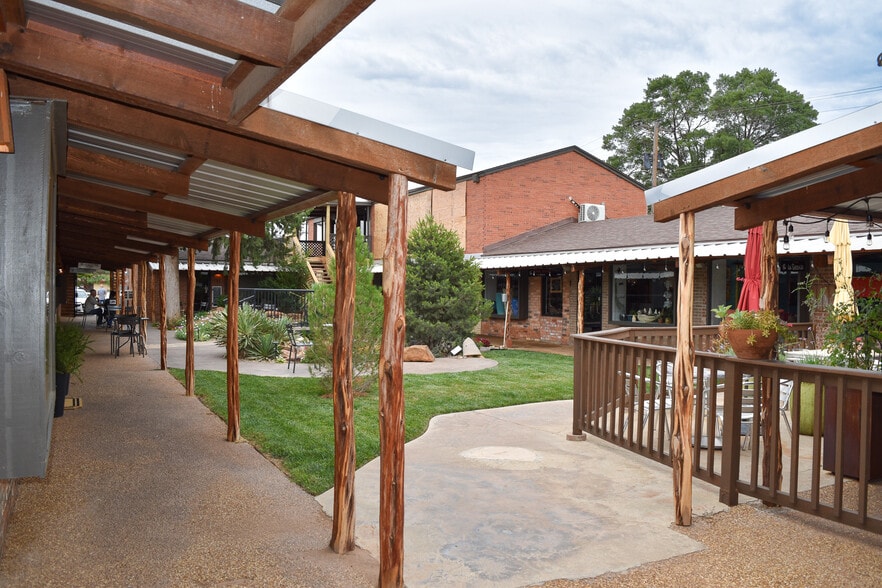 More Photos Of 2610 Salem Ave, Lubbock Unknown For Lease